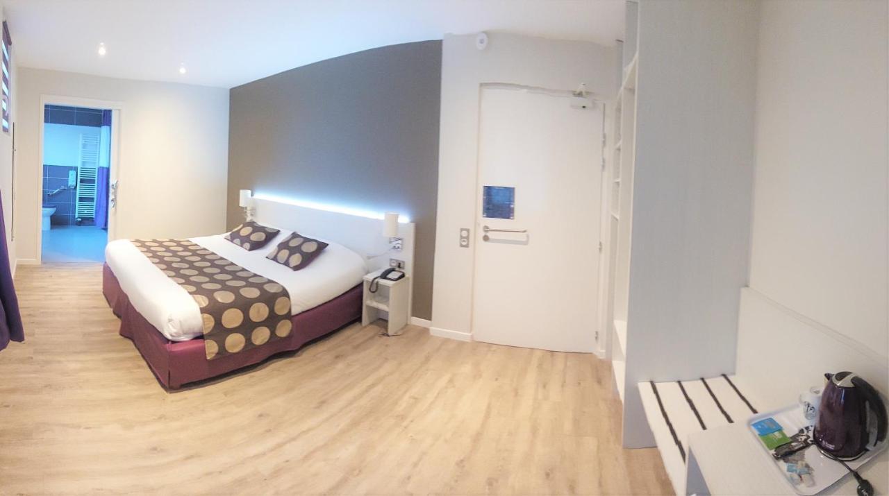 Contact Hotel Du Cerf Chateau-Gontier Ngoại thất bức ảnh